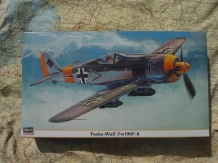 images/productimages/small/Fw190F-8 Hasegawa 1;48 nw. voor.jpg